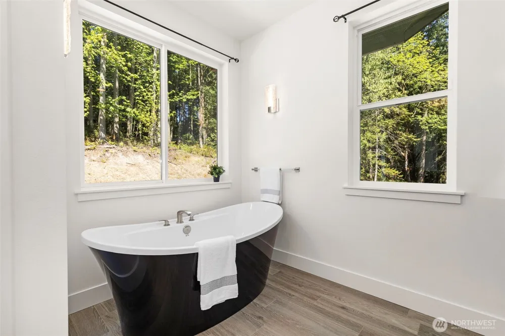 1520 West Valley Chimacum, WA 98325