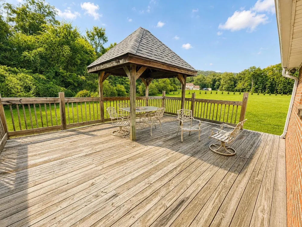 7902 Ooltewah Georgetown Road Ooltewah, TN 37363