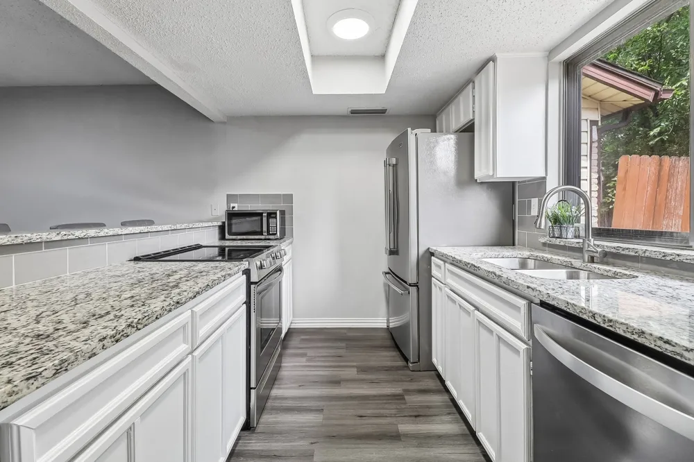 2059 Embassy Way Carrollton, TX 75006