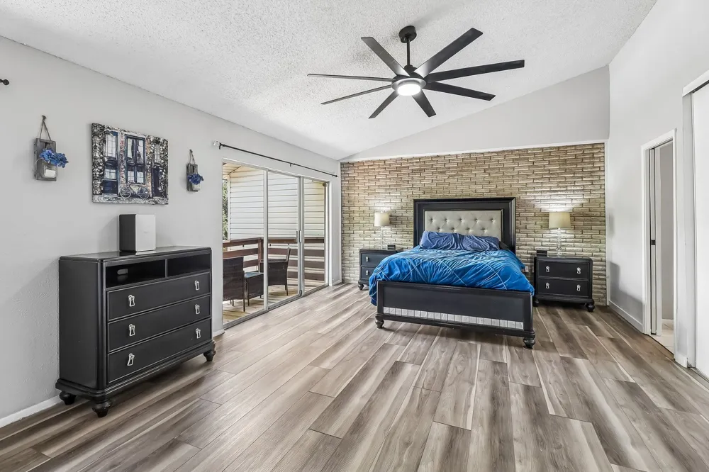 2059 Embassy Way Carrollton, TX 75006