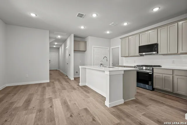 7387 Teal Trace Leon Valley, TX 78240