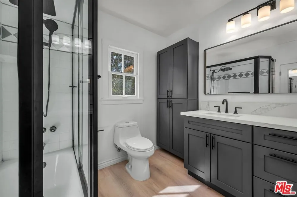 629 Rexford Drive Beverly Hills, CA 90210