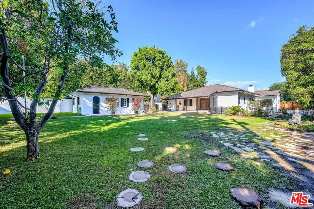 629 Rexford Drive Beverly Hills, CA 90210