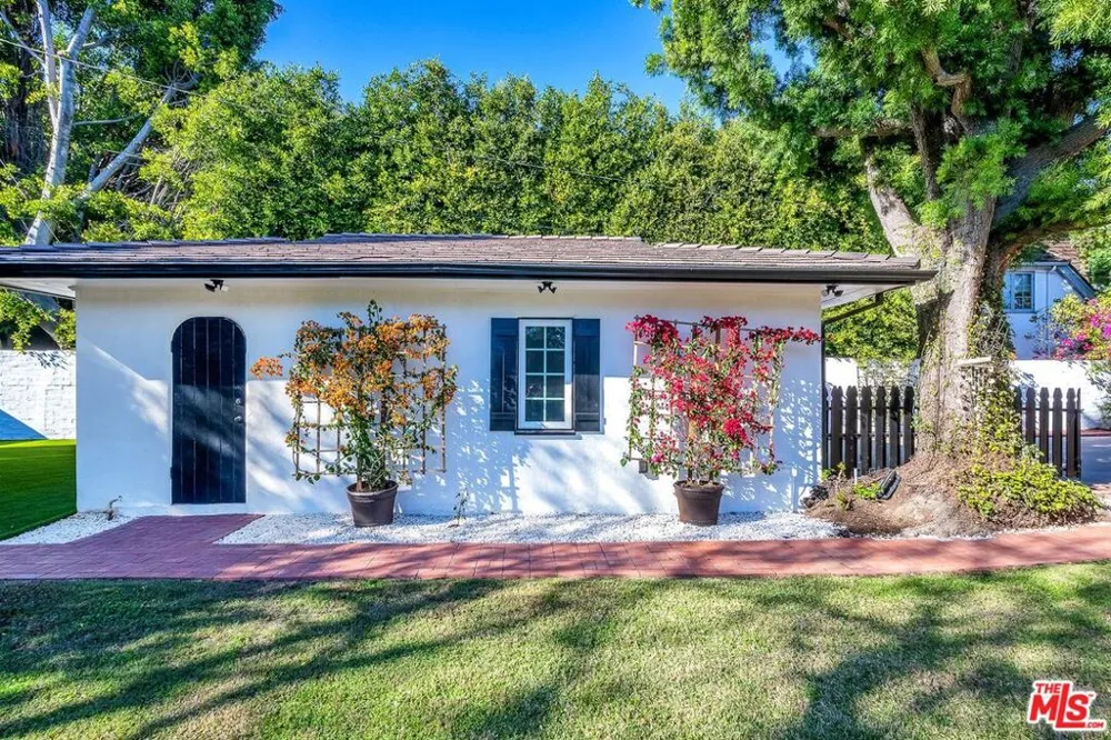 629 Rexford Drive Beverly Hills, CA 90210