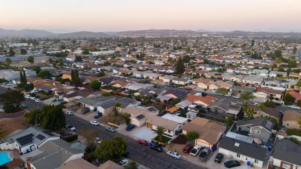 10211 Saluda Ave San Diego, CA 92126