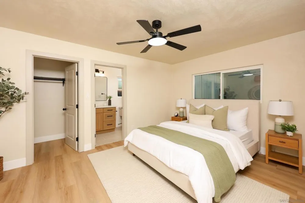 10211 Saluda Ave San Diego, CA 92126