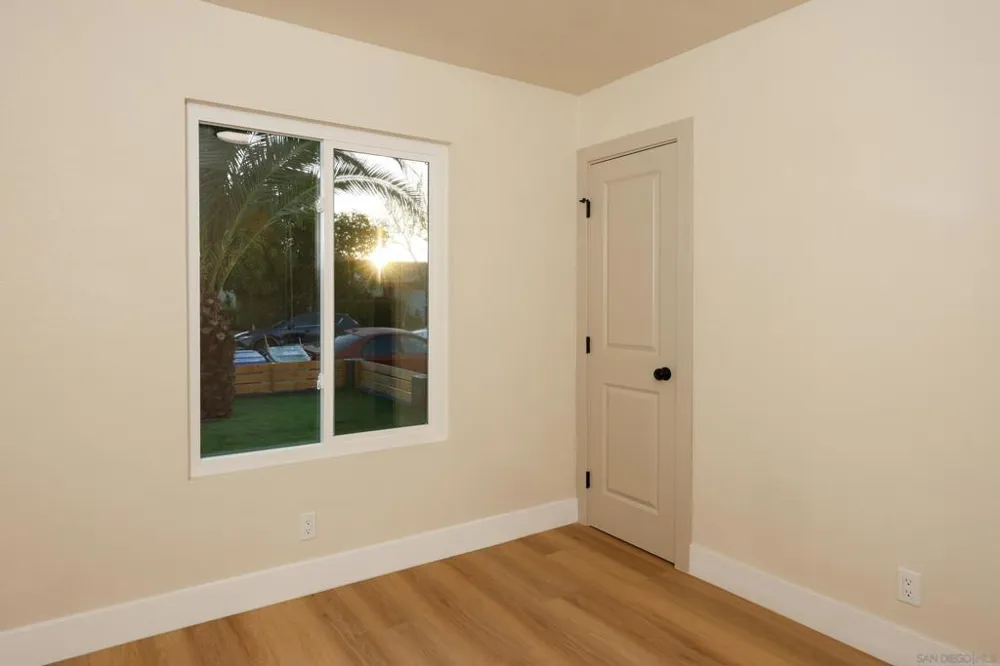 10211 Saluda Ave San Diego, CA 92126