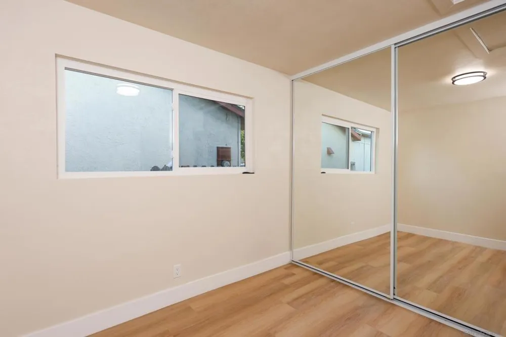 10211 Saluda Ave San Diego, CA 92126
