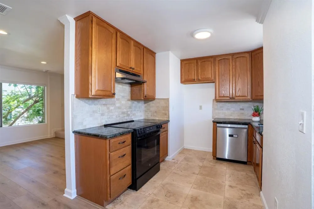 569 E STREET #14 Chula Vista, CA 91910