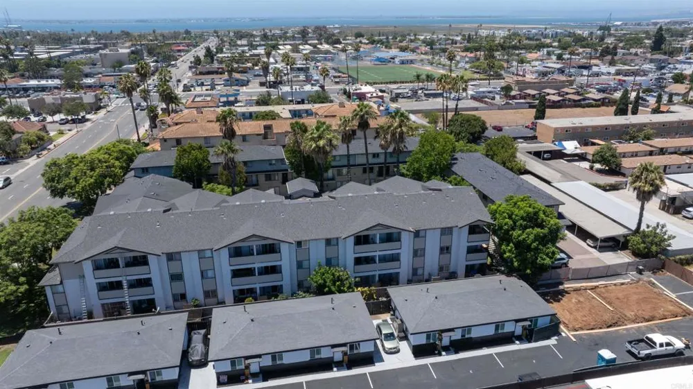 569 E STREET #14 Chula Vista, CA 91910