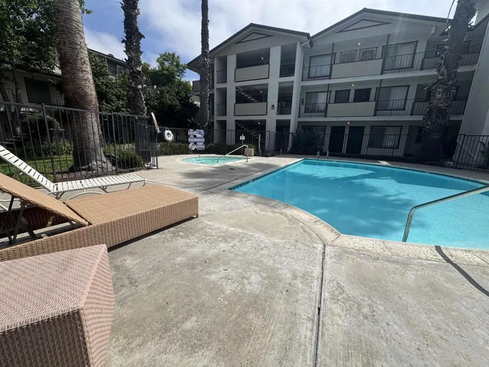 569 E STREET #14 Chula Vista, CA 91910