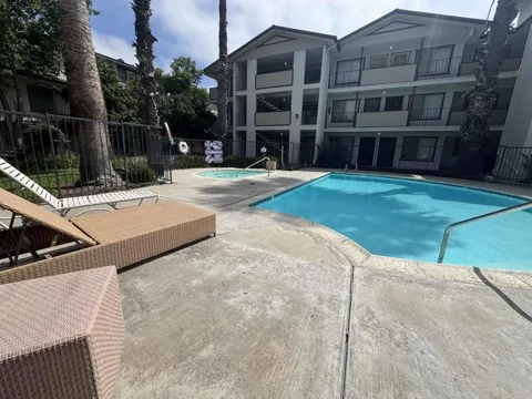 569 E STREET #14