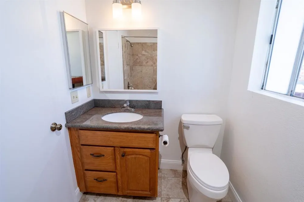 569 E STREET #14 Chula Vista, CA 91910