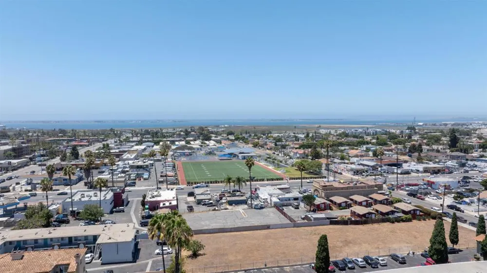 569 E STREET #14 Chula Vista, CA 91910