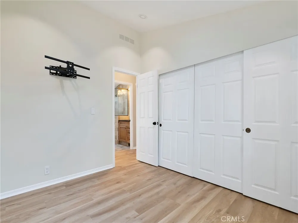 126 Pueblo Lane Topanga, CA 90290