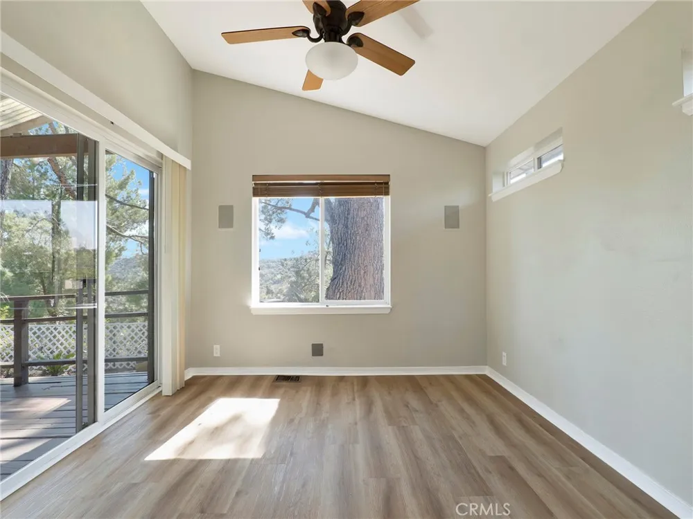 126 Pueblo Lane Topanga, CA 90290