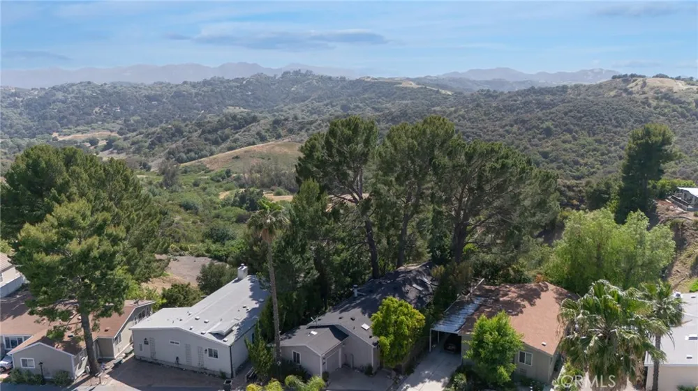 126 Pueblo Lane Topanga, CA 90290