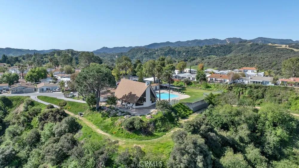 126 Pueblo Lane Topanga, CA 90290