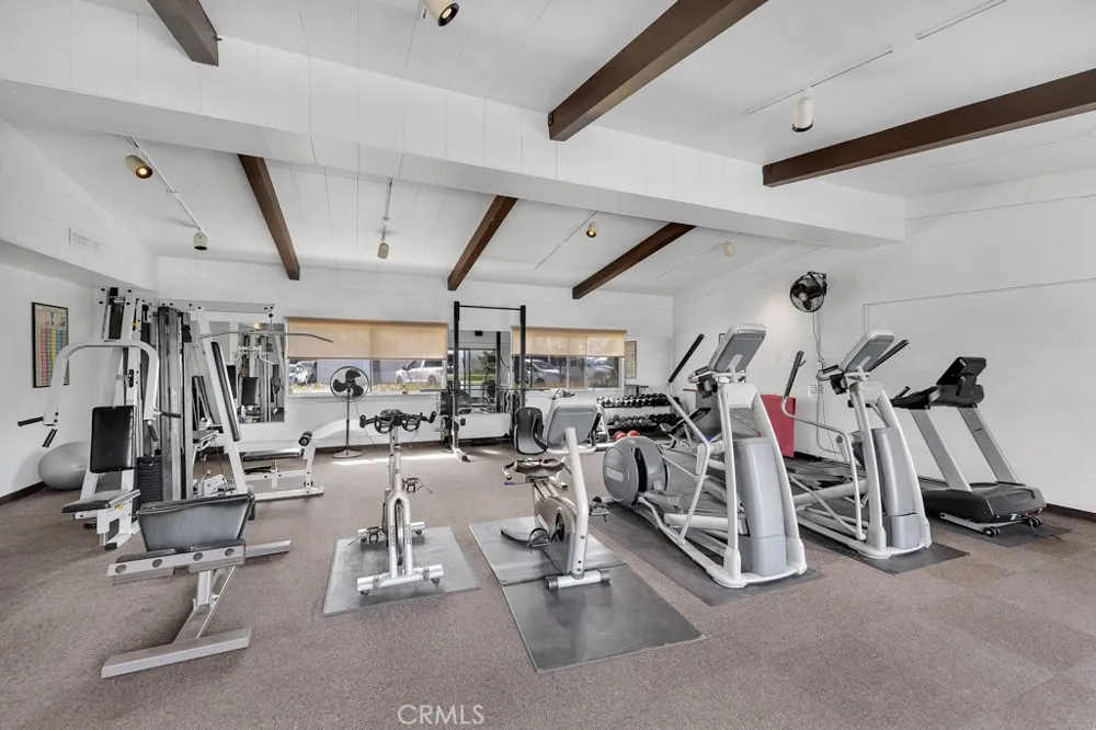 126 Pueblo Lane Topanga, CA 90290