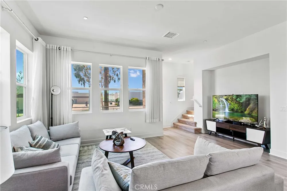 1690 S Lewis Street Anaheim, CA 92805