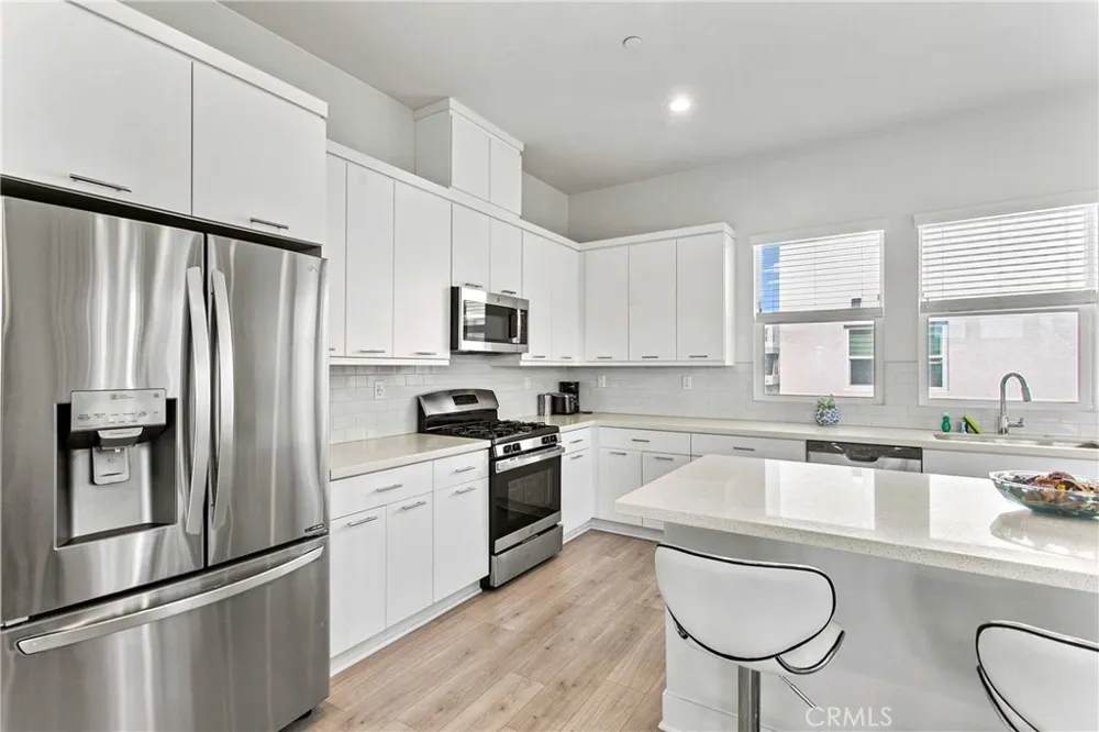 1690 S Lewis Street Anaheim, CA 92805