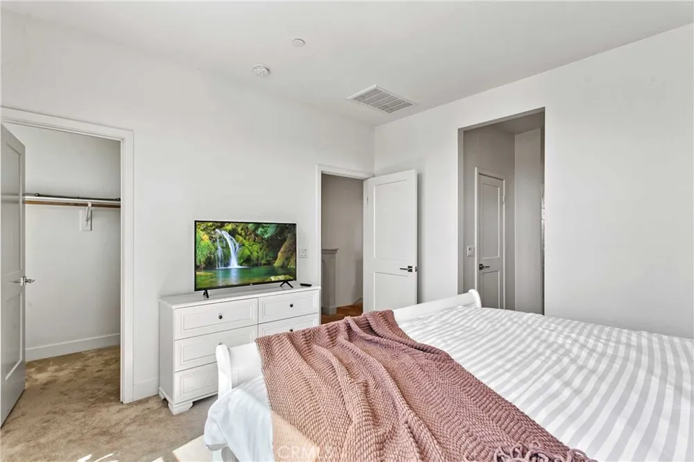 1690 S Lewis Street Anaheim, CA 92805