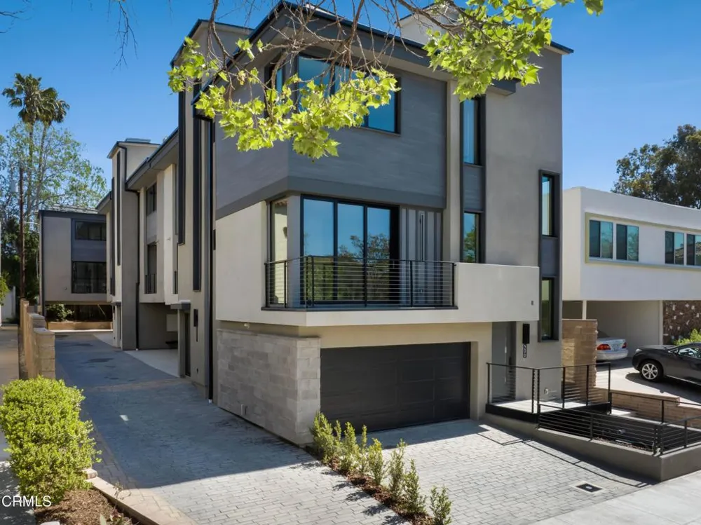 506 Sycamore Avenue Los Angeles, CA 90036