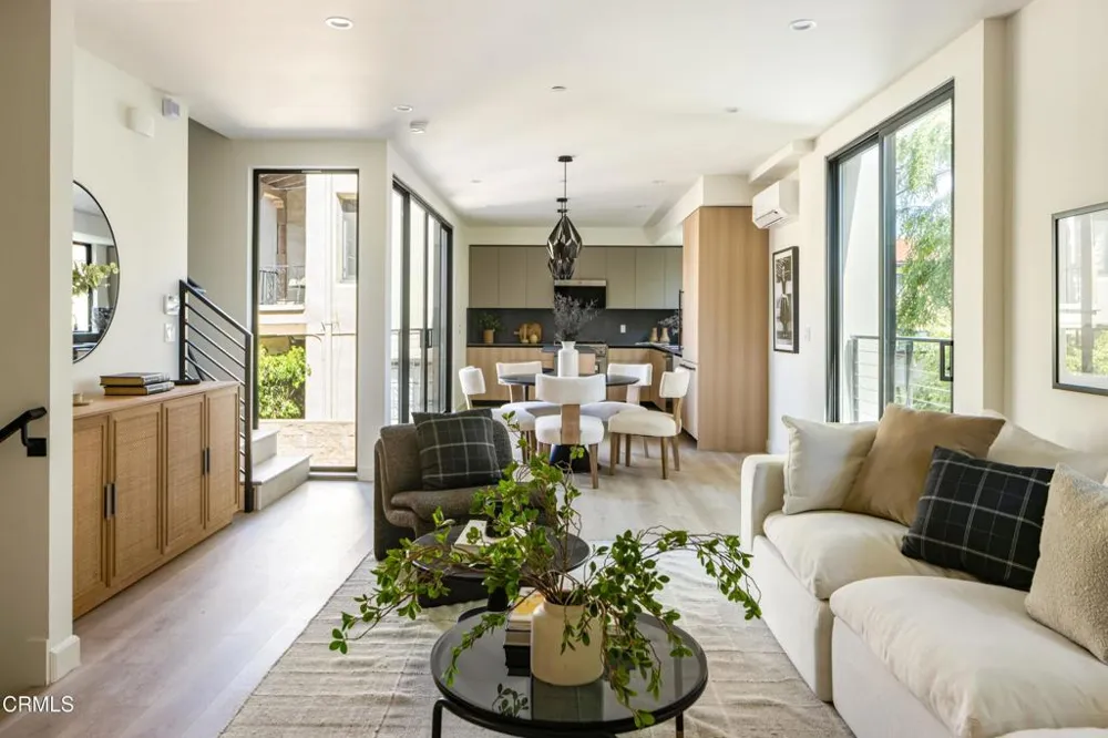 506 Sycamore Avenue Los Angeles, CA 90036