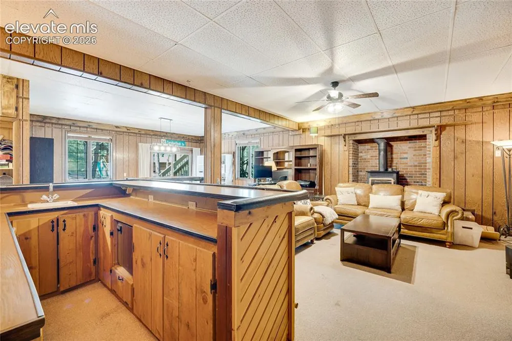545 Tenderfoot Drive Larkspur, CO 80118