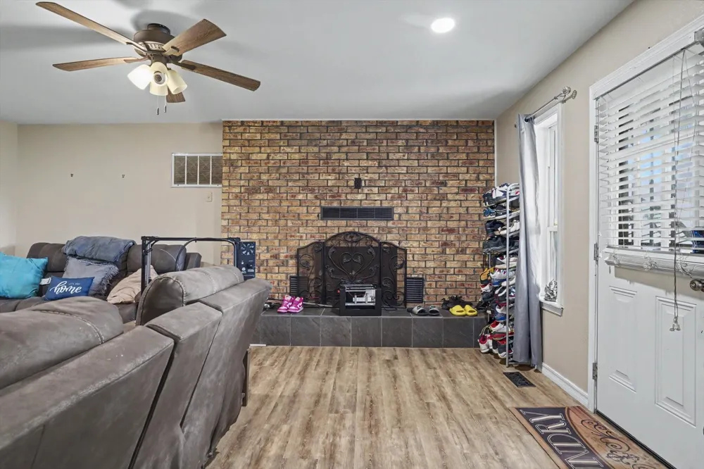6331 S 126th WestAvenue Sapulpa, OK 74066