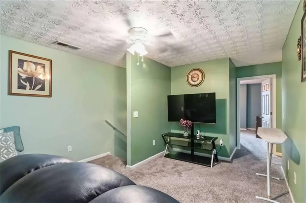 342 Tara Commons Circle Loganville, GA 30052