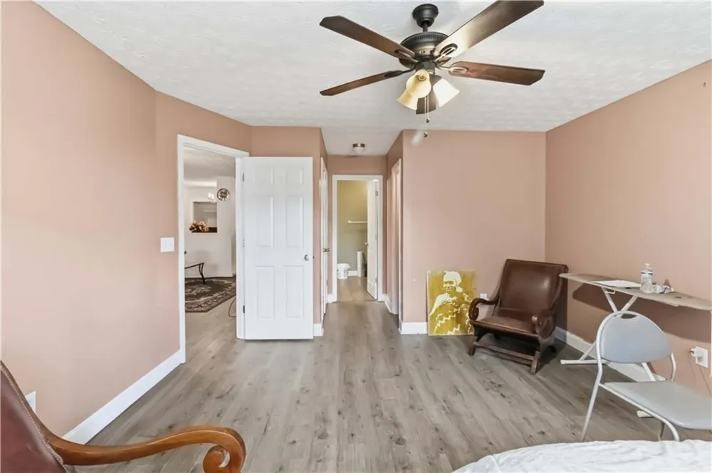 342 Tara Commons Circle Loganville, GA 30052