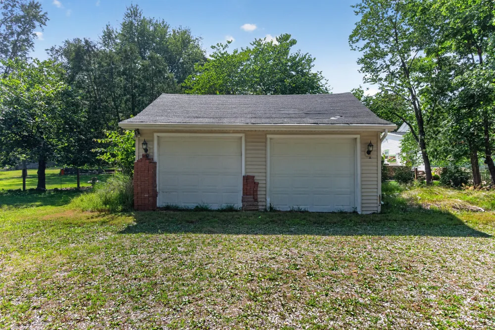 2807 McCain Road Summit Township, MI 49203