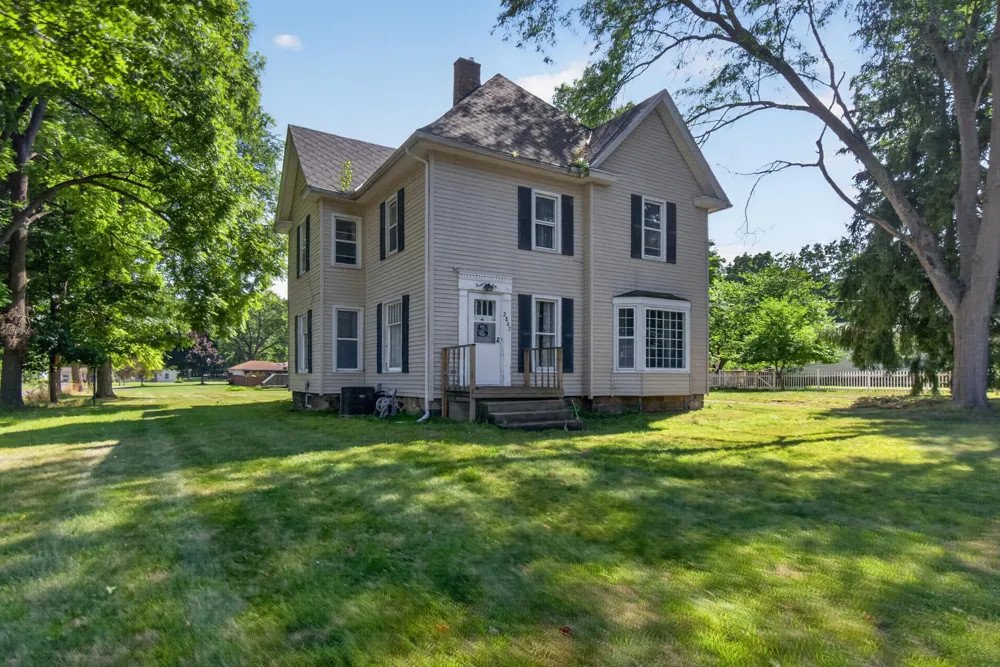 2807 McCain Road Summit Township, MI 49203