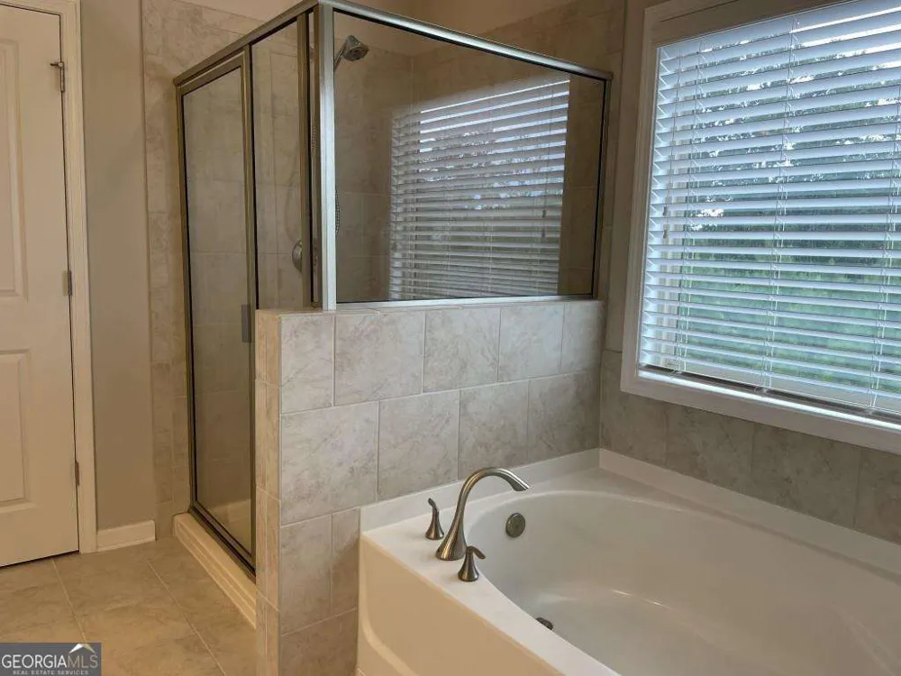 2415 Matlin WAY Buford, GA 30519