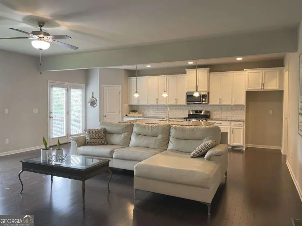 2415 Matlin WAY Buford, GA 30519