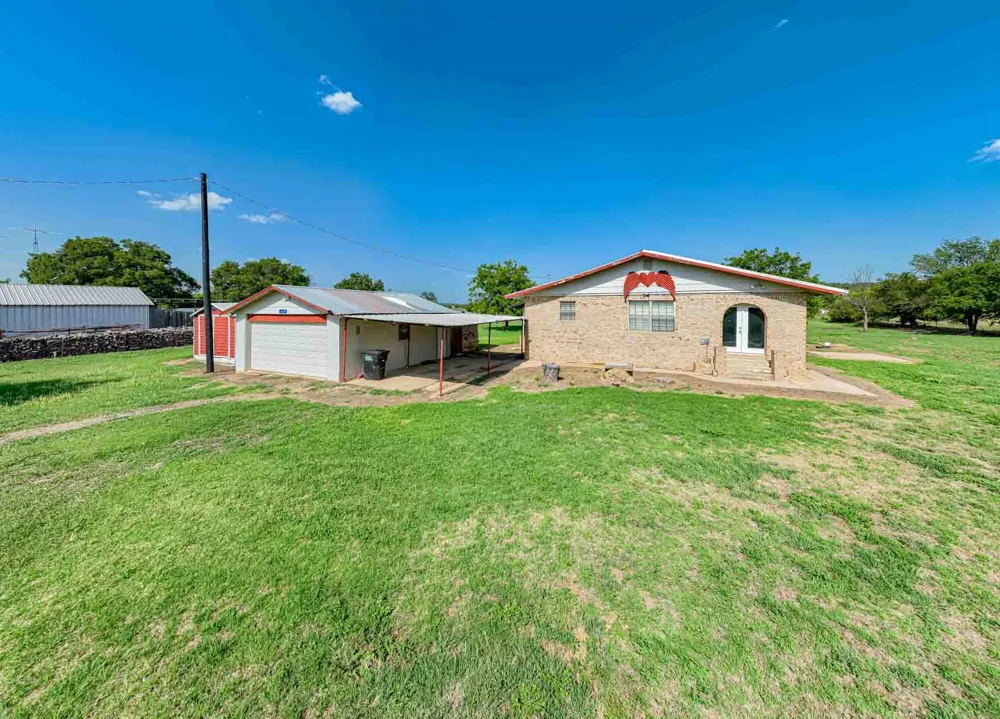 10256 FM 1852 Breckenridge, TX 76424