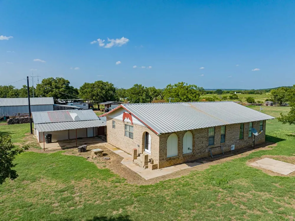 10256 FM 1852 Breckenridge, TX 76424