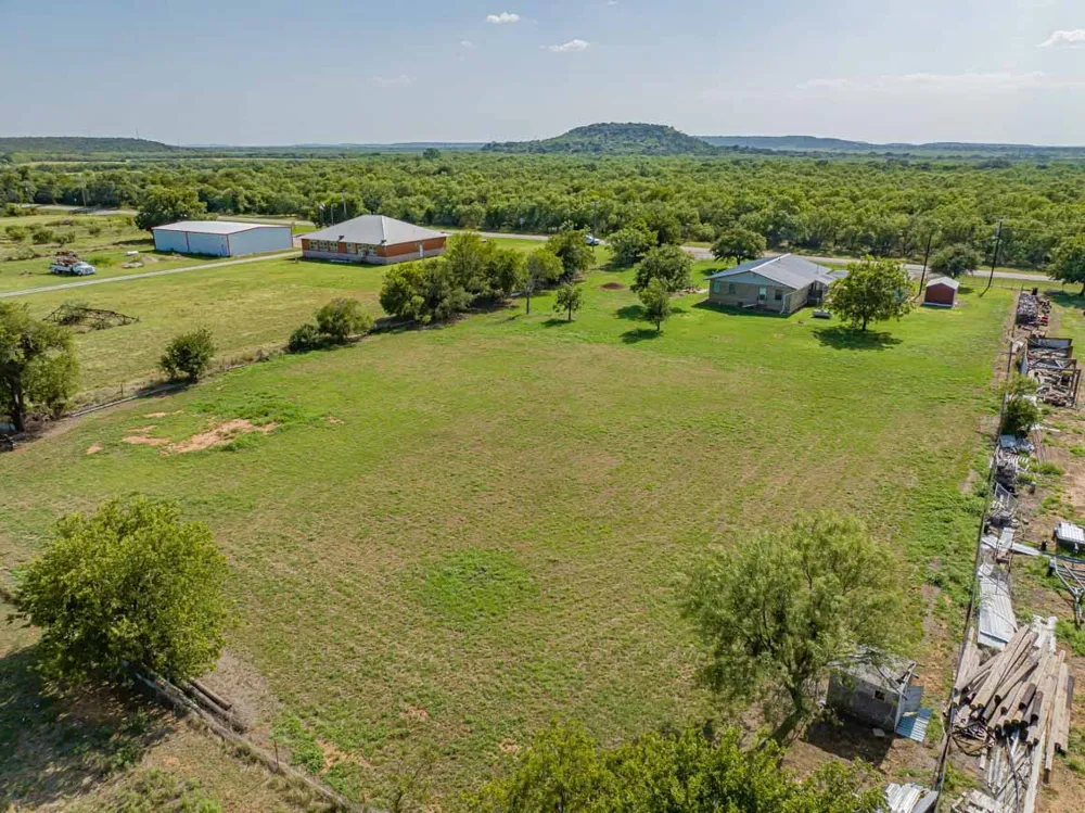 10256 FM 1852 Breckenridge, TX 76424