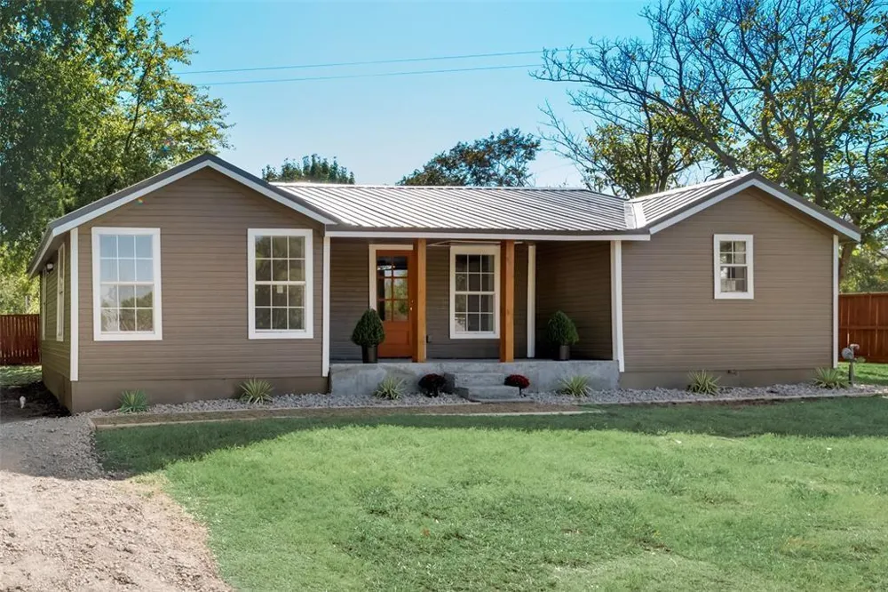 314 Avenue D Point, TX 75472
