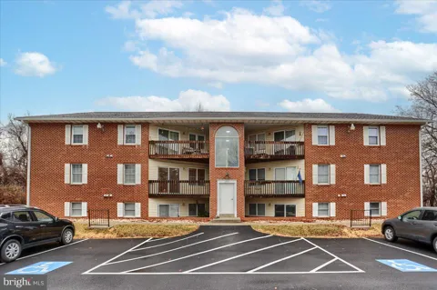 2712 LISBURN ROAD #201