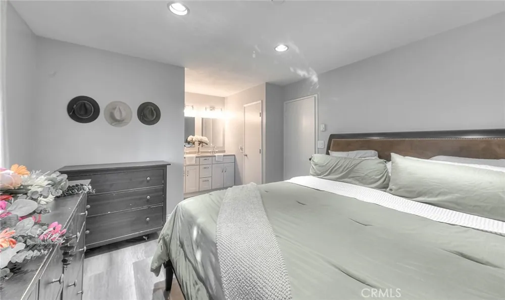 11209 Lambert Stanton, CA 90680