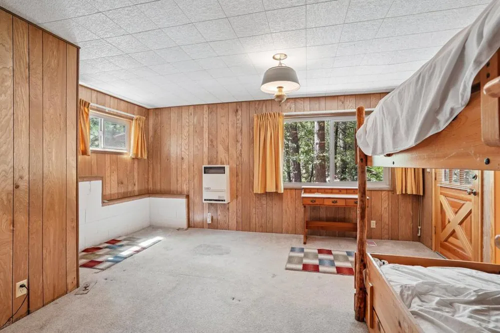 25425 Skyline Way Idyllwild, CA 92549