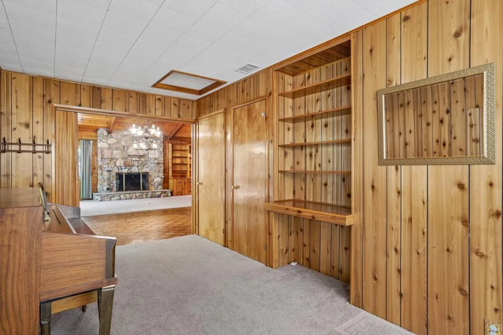 25425 Skyline Way Idyllwild, CA 92549