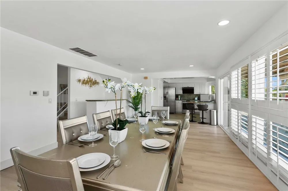 24282 Sunnybrook Circle Lake Forest, CA 92630