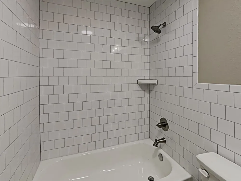 2877 Joanna Drive Farmers Branch, TX 75234