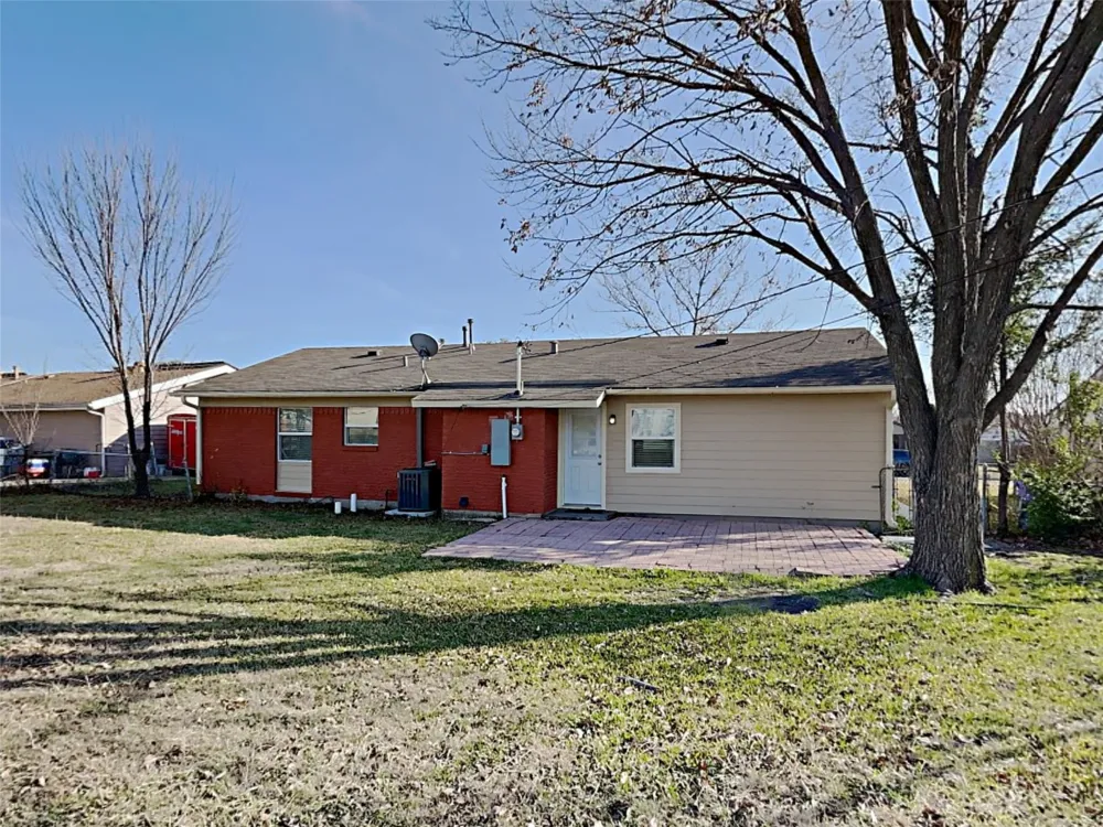 2877 Joanna Drive Farmers Branch, TX 75234