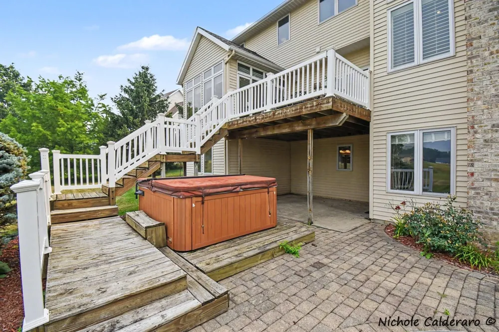 7097 Placid Pointe Court SE Caledonia, MI 49316
