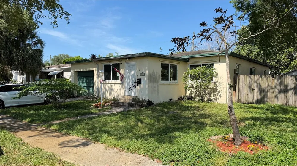 3801 NW 62nd Ct Virginia Gardens, FL 33166