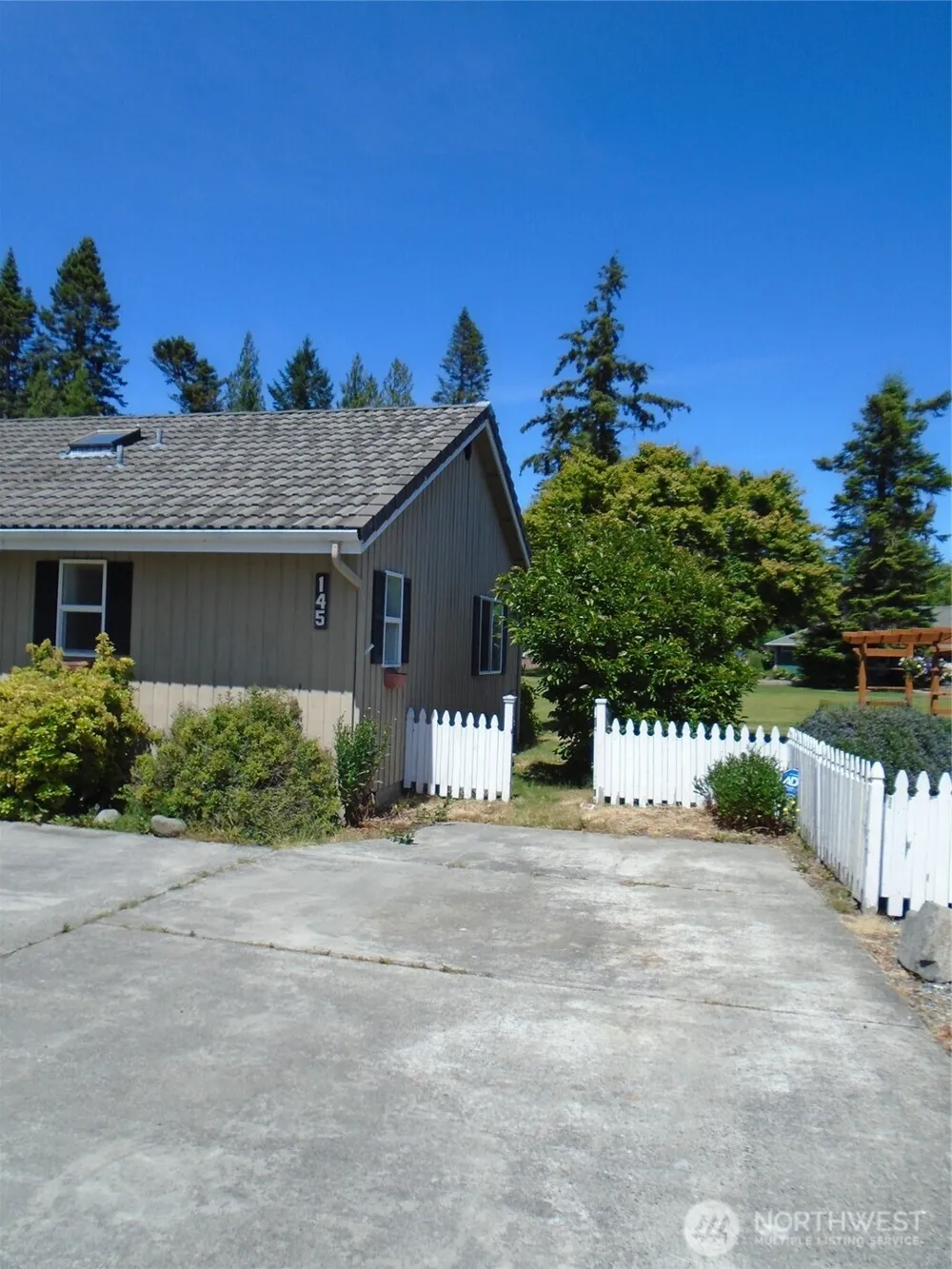 145 Emerald Drive Sequim, WA 98382